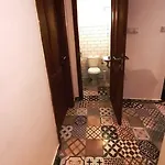2 Bedroom Near Heroes Square *