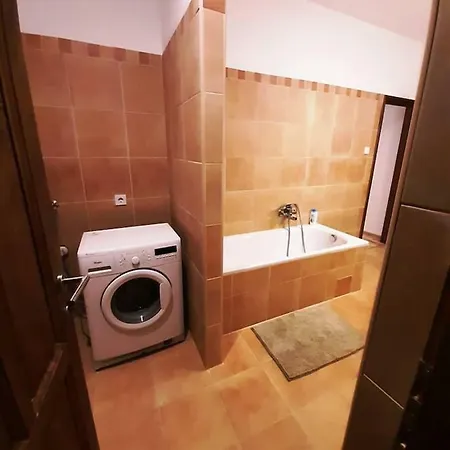 Апартаменты 2 Bedroom Near Heroes Square *